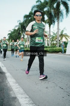 Runner Photo 1401559
