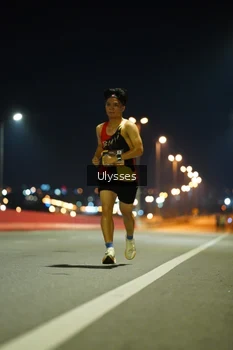 Runner Photo 1401743
