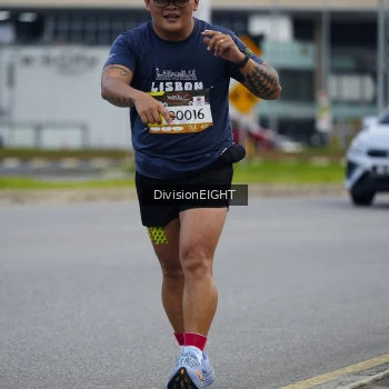Runner Photo 1401786