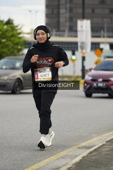 Runner Photo 1401918