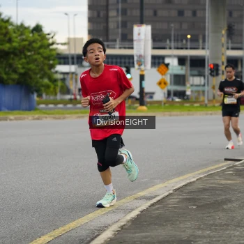Runner Photo 1401955