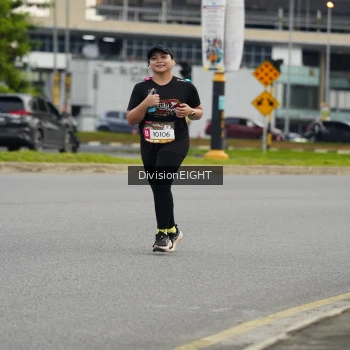 Runner Photo 1402006