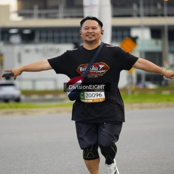 Runner Photo 1402103