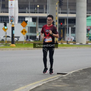 Runner Photo 1402156