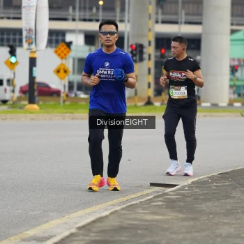 Runner Photo 1402184