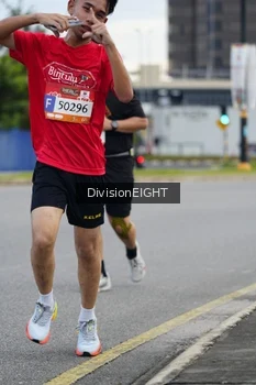 Runner Photo 1402378