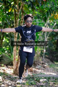 Runner Photo 14024