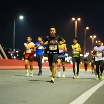 Runner Photo 1402572