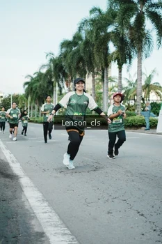 Runner Photo 1402633