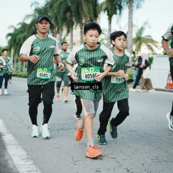 Runner Photo 1402655