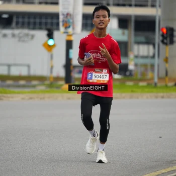 Runner Photo 1402785