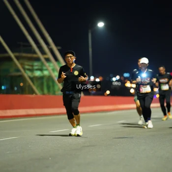 Runner Photo 1402837
