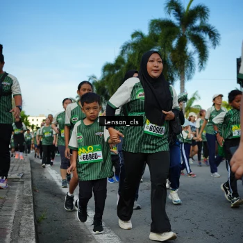 Runner Photo 1402965