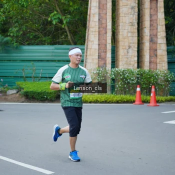 Runner Photo 1403272