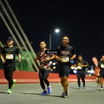 Runner Photo 1403430