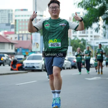 Runner Photo 1403443