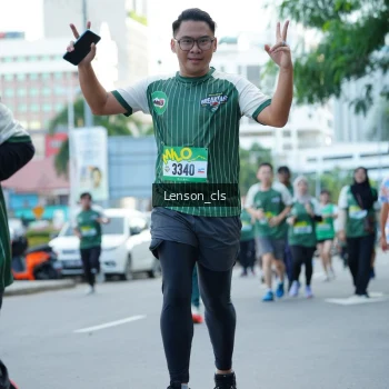 Runner Photo 1403545