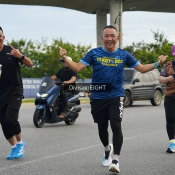 Runner Photo 1403886