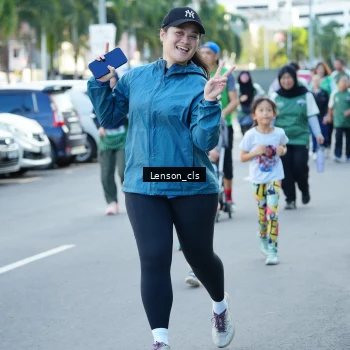 Runner Photo 1404037