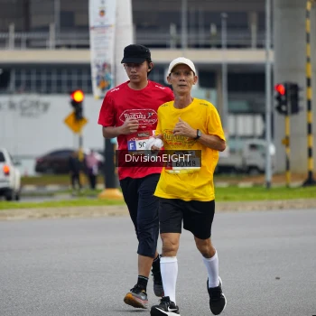 Runner Photo 1404112