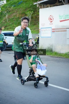 Runner Photo 1404120