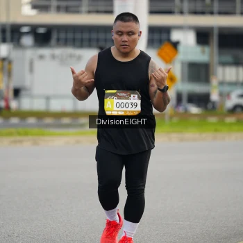 Runner Photo 1404615