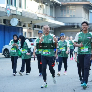 Runner Photo 1405085