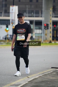 Runner Photo 1405164