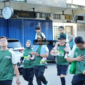 Runner Photo 1405176