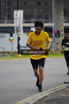 Runner Photo 1405180