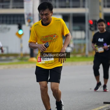 Runner Photo 1405186