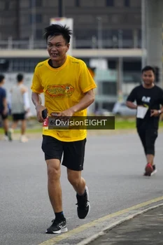 Runner Photo 1405196
