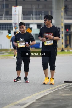 Runner Photo 1405198
