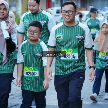 Runner Photo 1405251