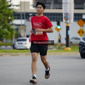 Runner Photo 1405272