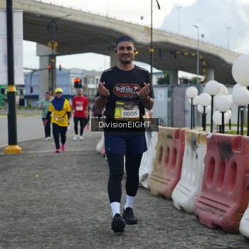 Runner Photo 1405653