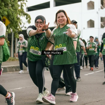 Runner Photo 1405696