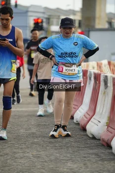 Runner Photo 1405779