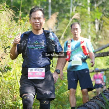 Runner Photo 1406084
