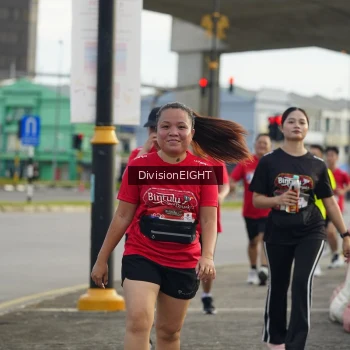 Runner Photo 1406168