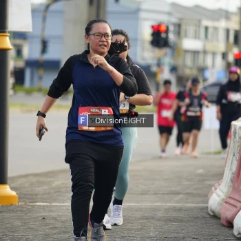 Runner Photo 1406229