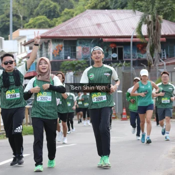 Runner Photo 1406362