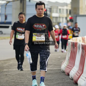 Runner Photo 1406420