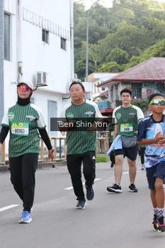 Runner Photo 1406571