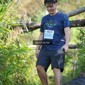 Runner Photo 1406630