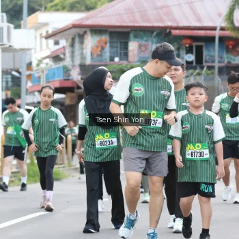 Runner Photo 1406635