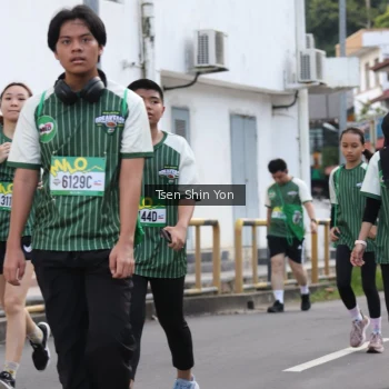 Runner Photo 1406647