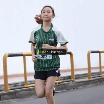 Runner Photo 1406668