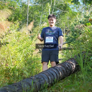 Runner Photo 1406685