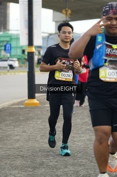 Runner Photo 1406808